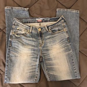 Denizen Levis Skinny Jeans